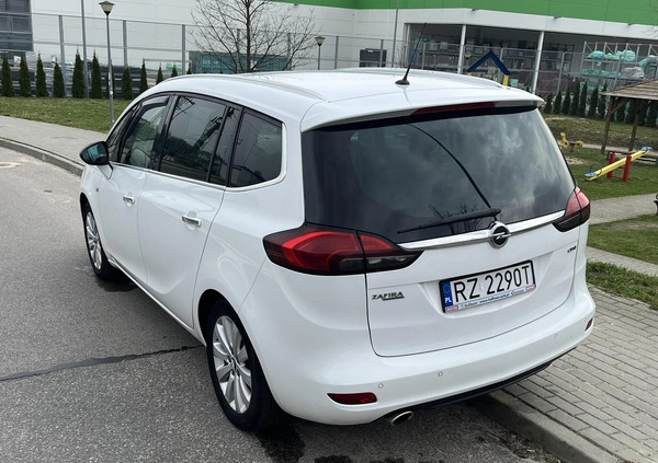 Opel Zafira cena 29900 przebieg: 318000, rok produkcji 2013 z Rzeszów małe 37